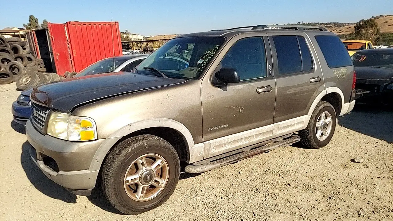 Photo of 2002 Ford Explorer