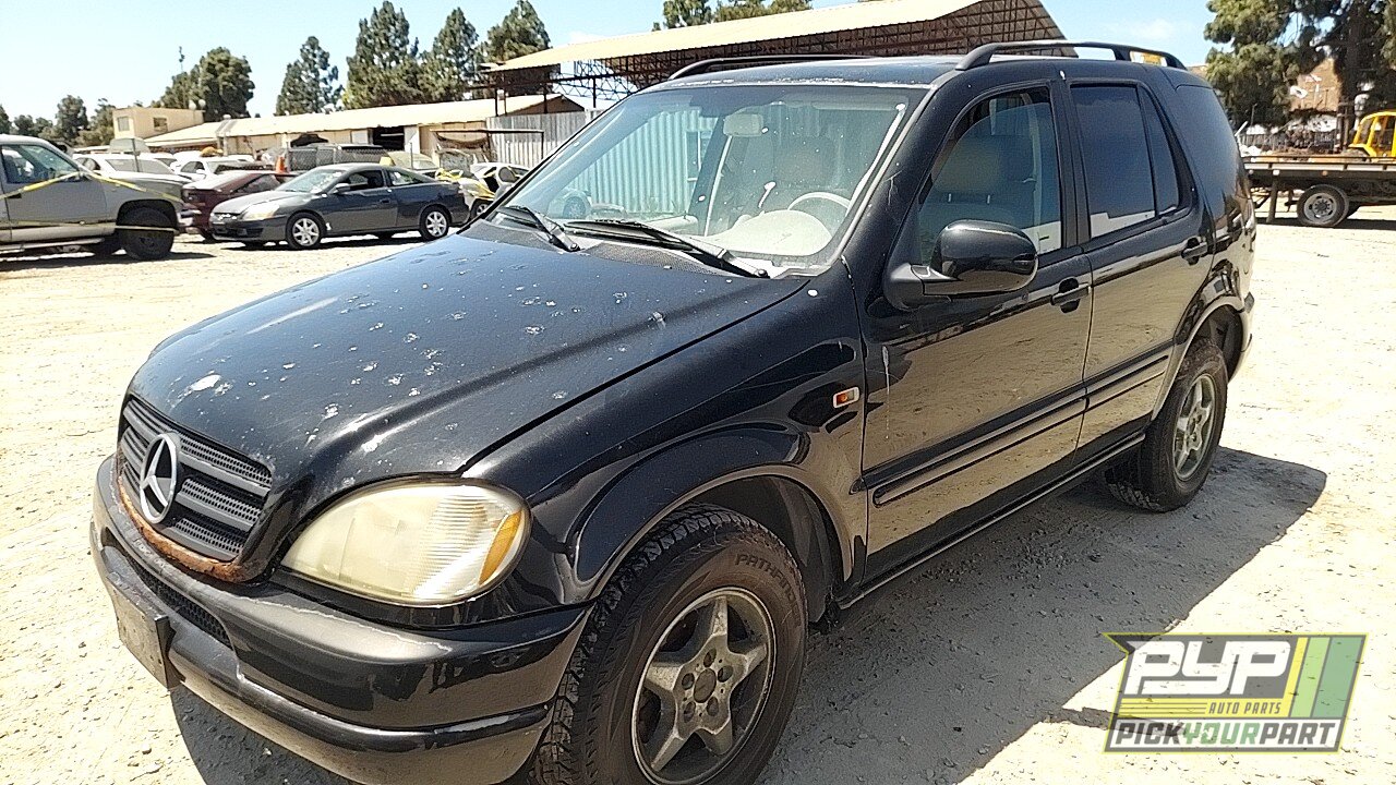 Photo of 2000 Mercedes-Benz Ml320