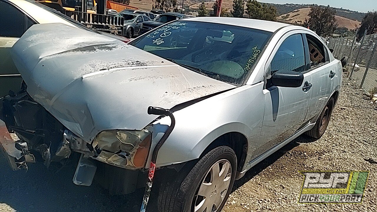 Photo of 2004 Mitsubishi Galant