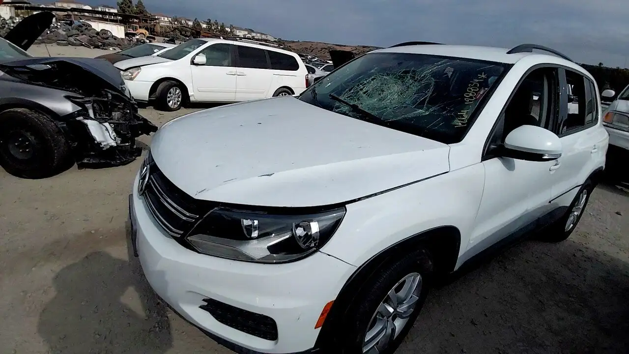 Photo of 2014 Volkswagen Tiguan