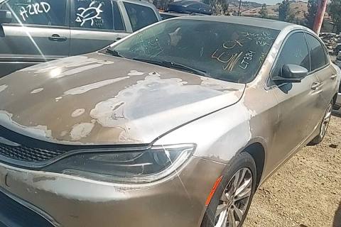 Photo of 2015 Chrysler 200