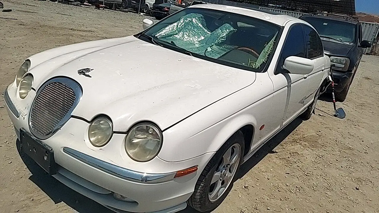 Photo of 2001 Jaguar S-Type