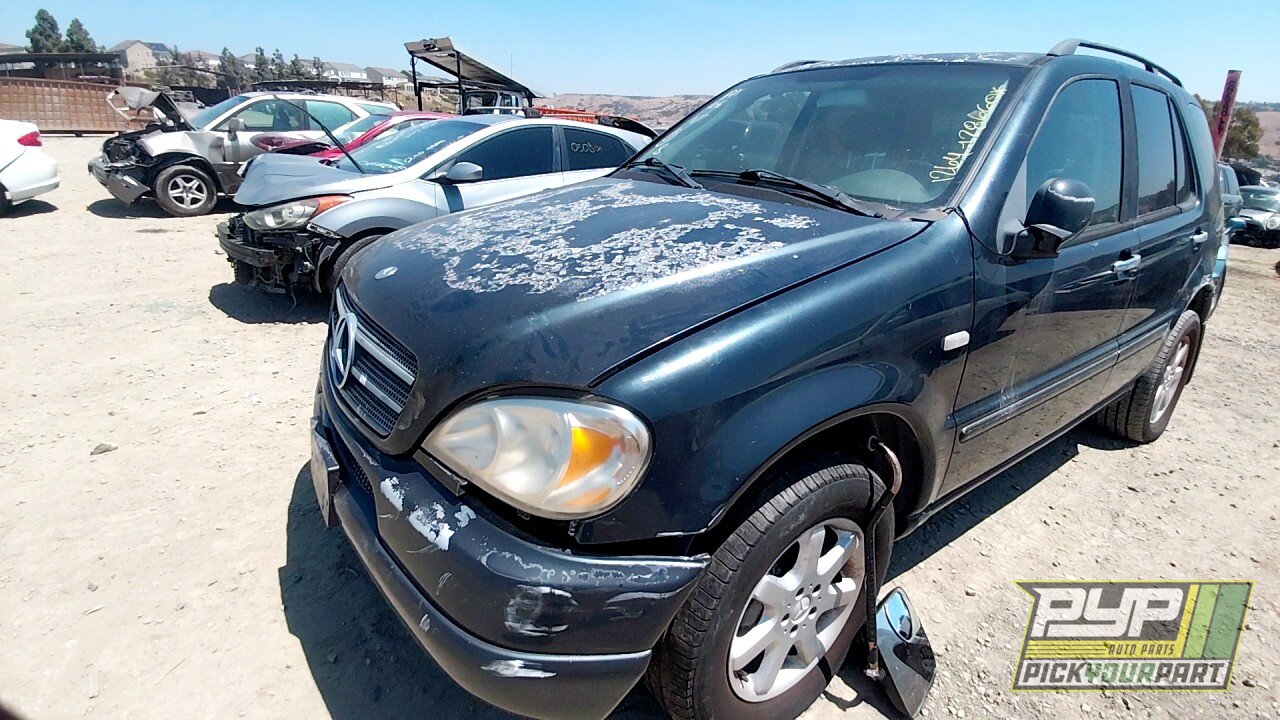 Photo of 2000 Mercedes-Benz Ml430