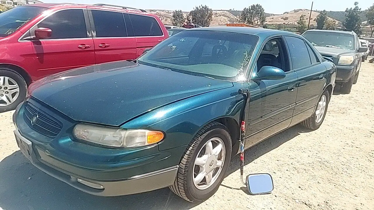 Photo of 2002 Buick Regal