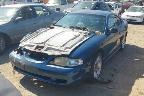 Photo of 1998 Ford Mustang
