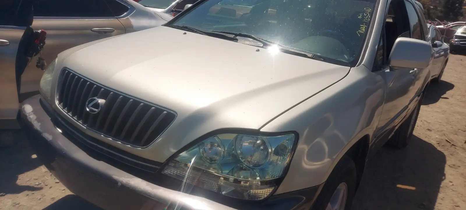 Photo of 1999 Lexus Rx300