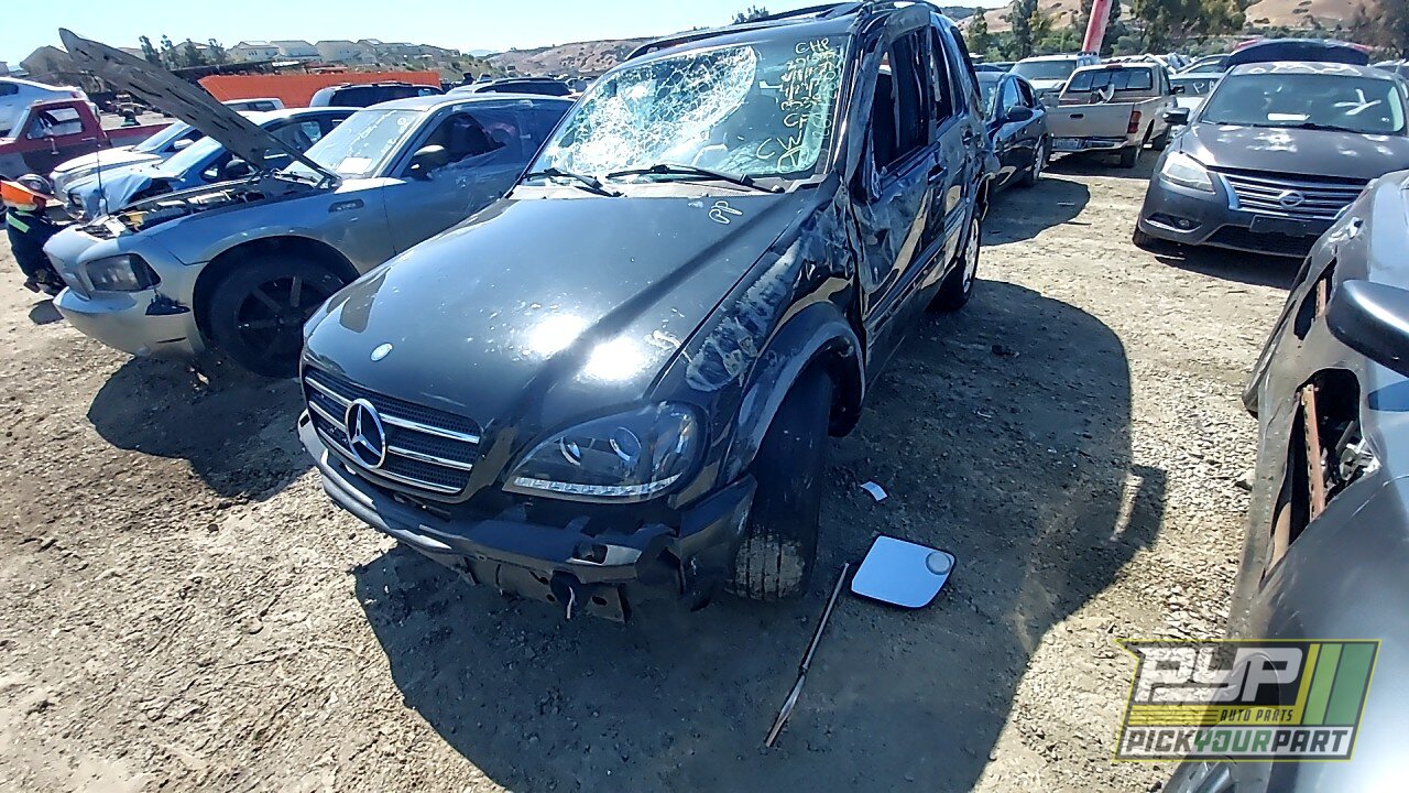 Photo of 2004 Mercedes-Benz Ml500
