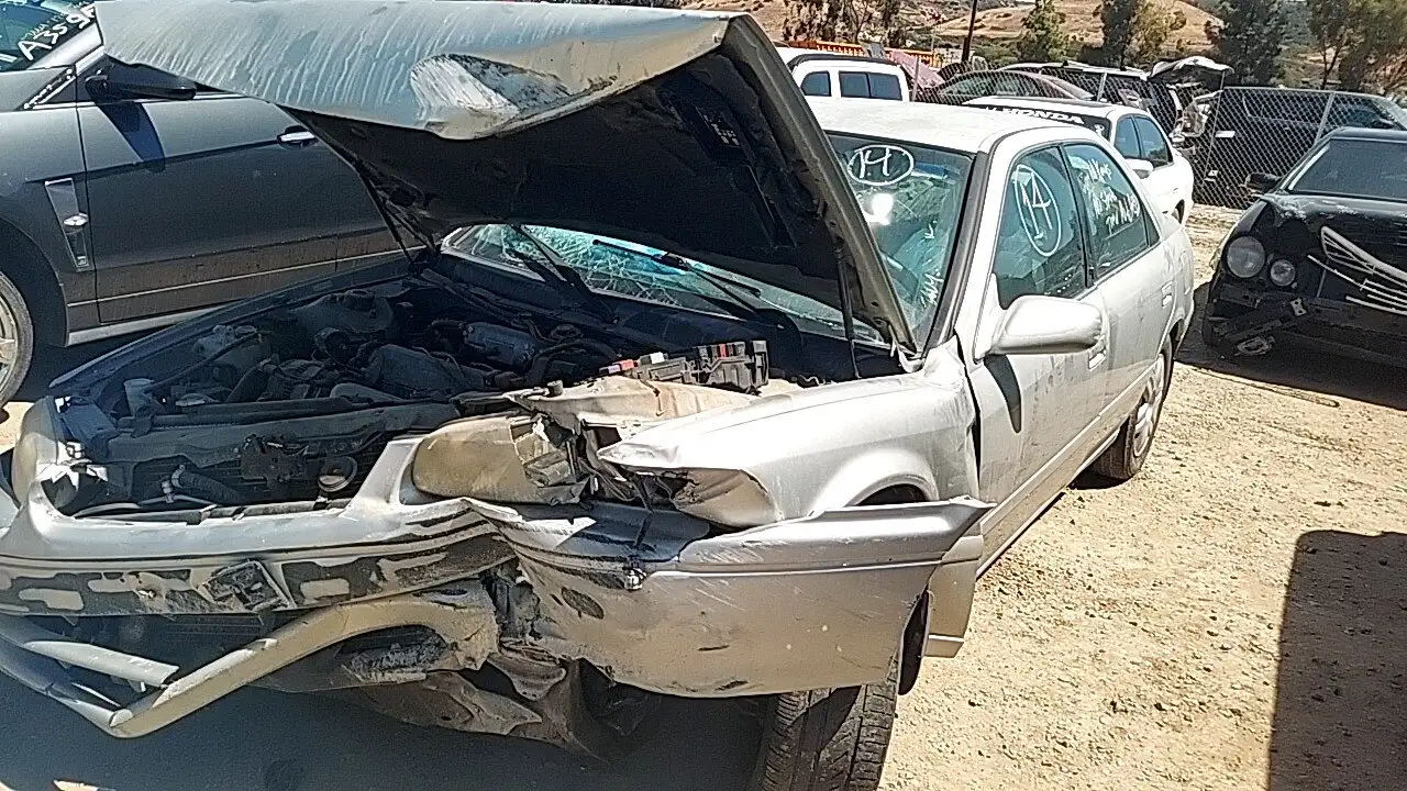 Photo of 2000 Toyota Camry