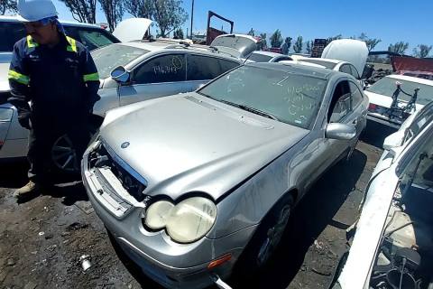 Photo of 2004 Mercedes-Benz C230