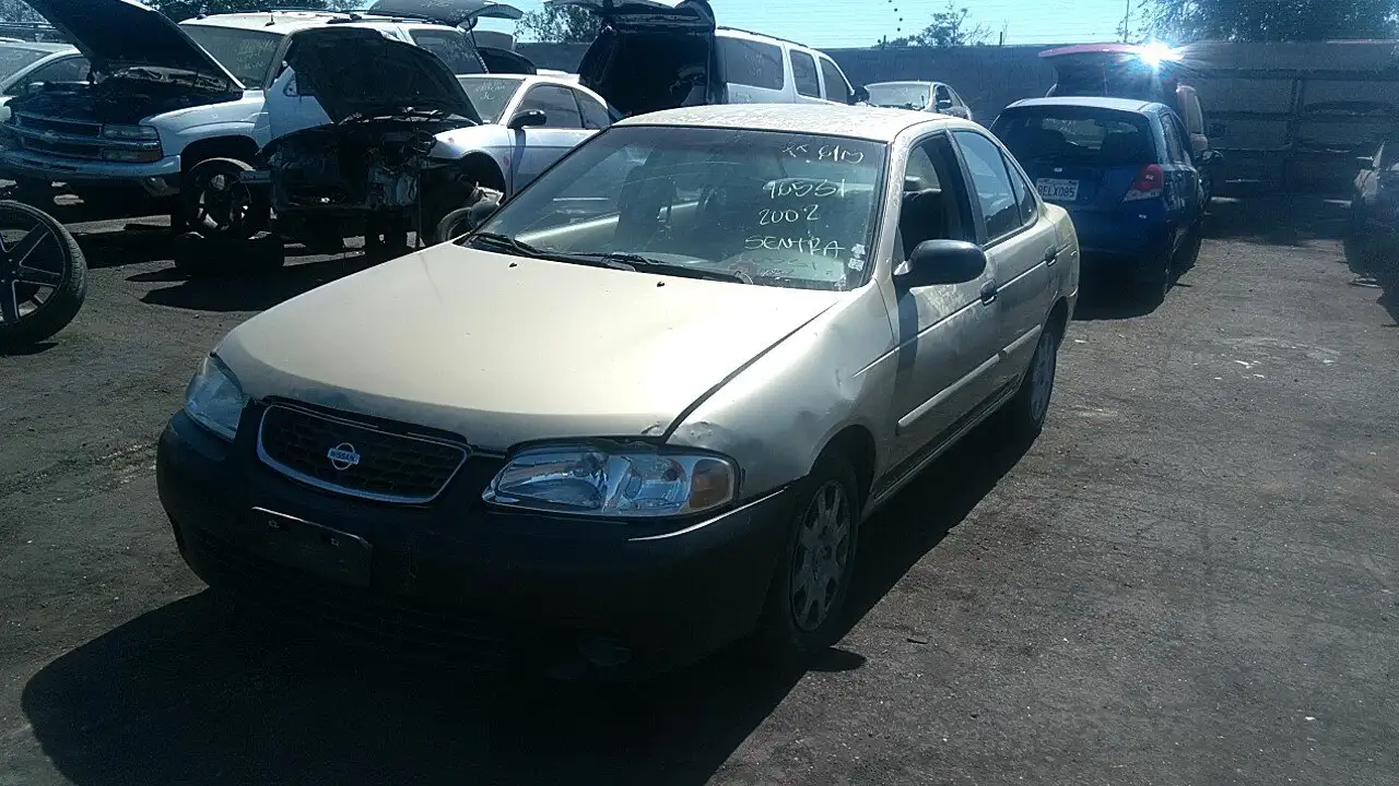 Photo of 2002 Nissan Sentra