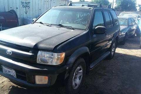 Photo of 2001 Infiniti Qx4