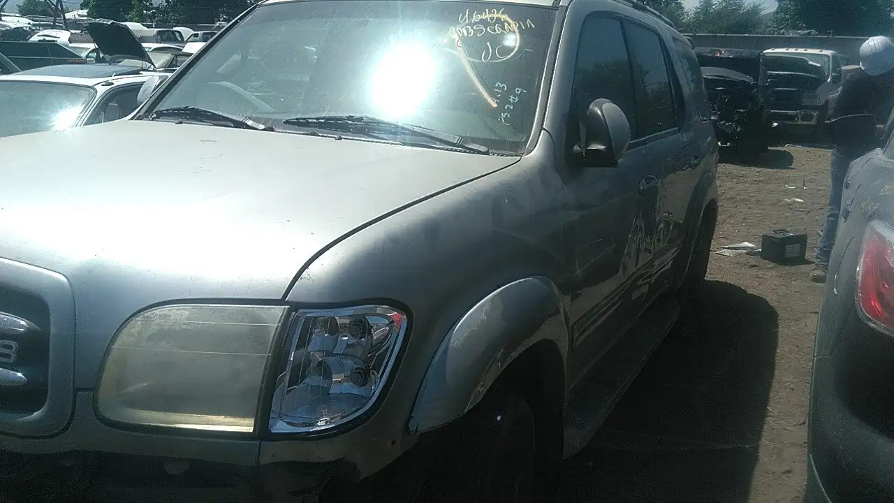 Photo of 2003 Toyota Sequoia