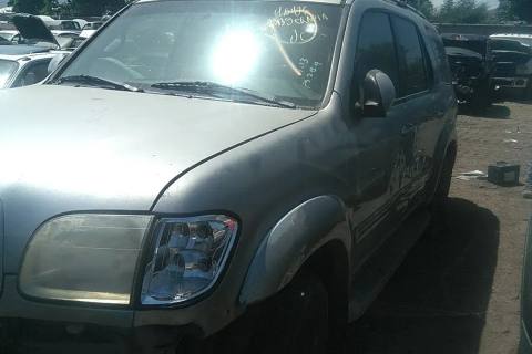 Photo of 2003 Toyota Sequoia