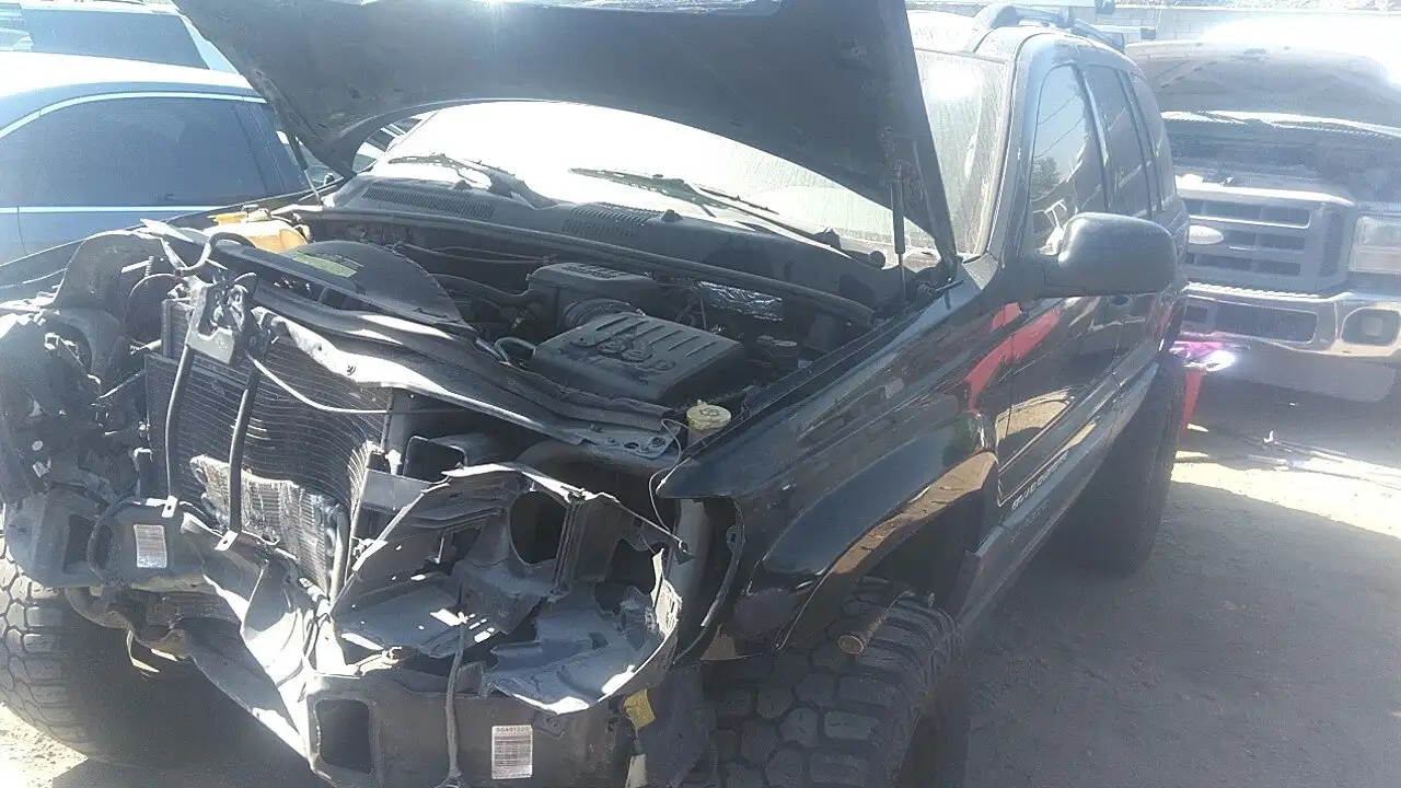 Photo of 2002 Jeep Grand Cherokee