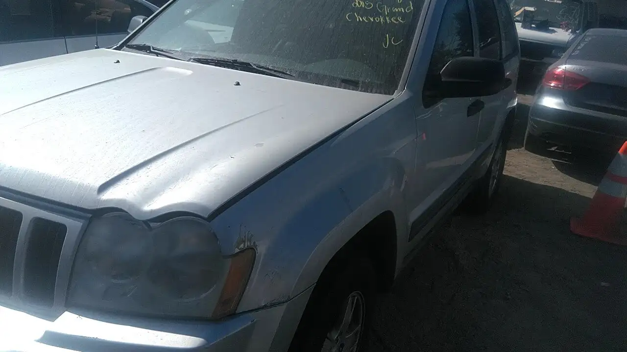 Photo of 2005 Jeep Grand Cherokee