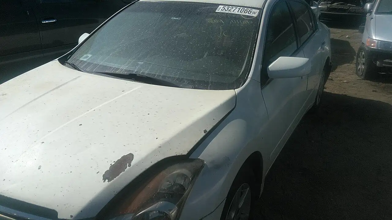 Photo of 2009 Nissan Altima