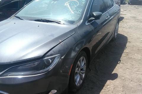 Photo of 2015 Chrysler 200