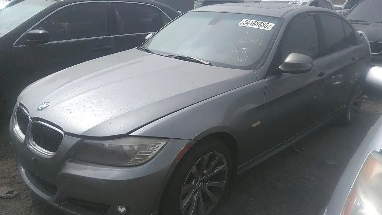 Photo of 2011 Bmw 328I