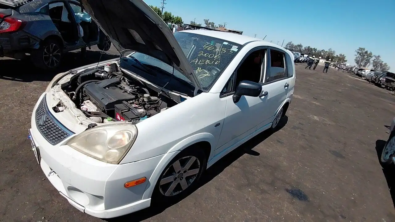 Photo of 2006 Suzuki Aerio