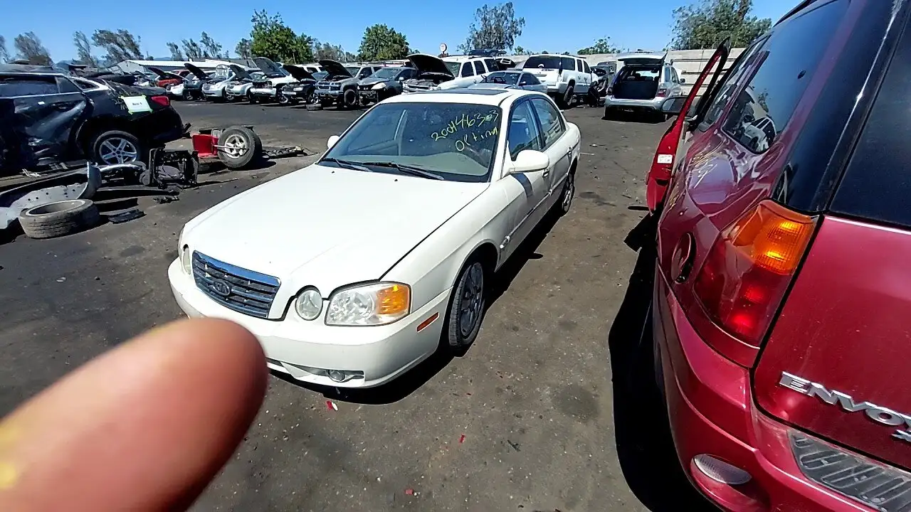 Photo of 2004 Kia Optima