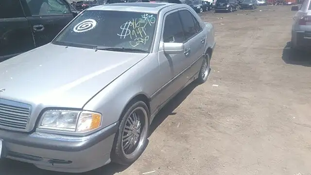 Photo of 1999 Mercedes-Benz C230