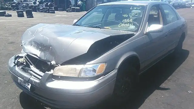 Photo of 1999 Toyota Camry