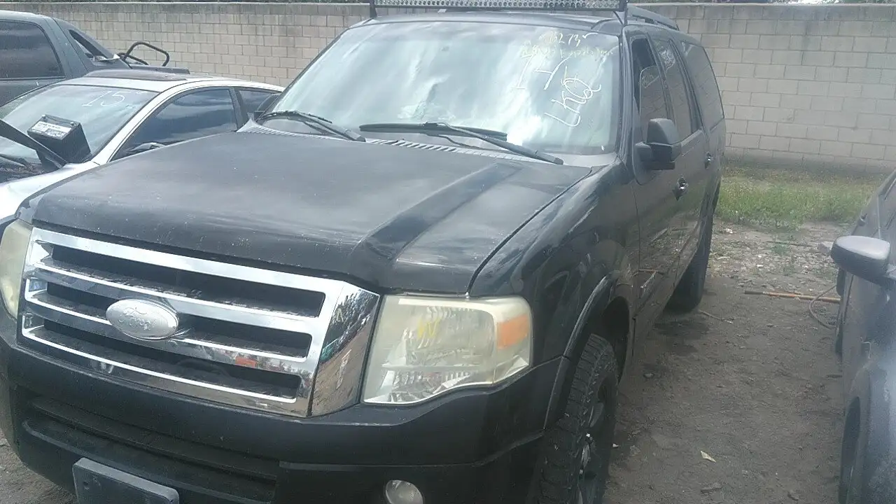 Photo of 2008 Ford Expedition