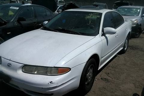 Photo of 2000 Oldsmobile Alero