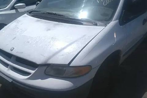 Photo of 1997 Dodge Caravan