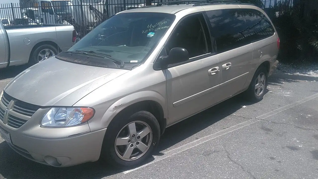Photo of 2005 Dodge Grand Caravan