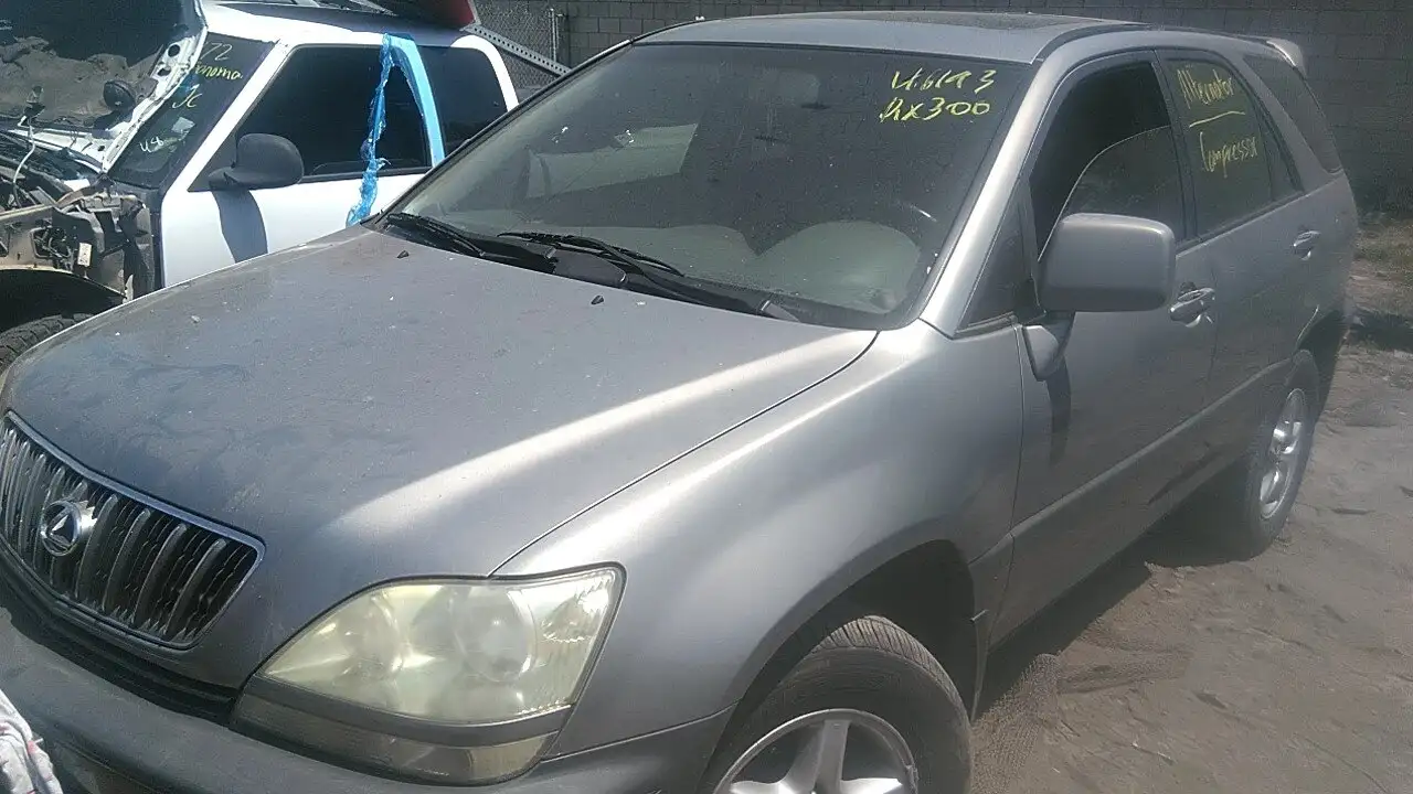 Photo of 2001 Lexus Rx300