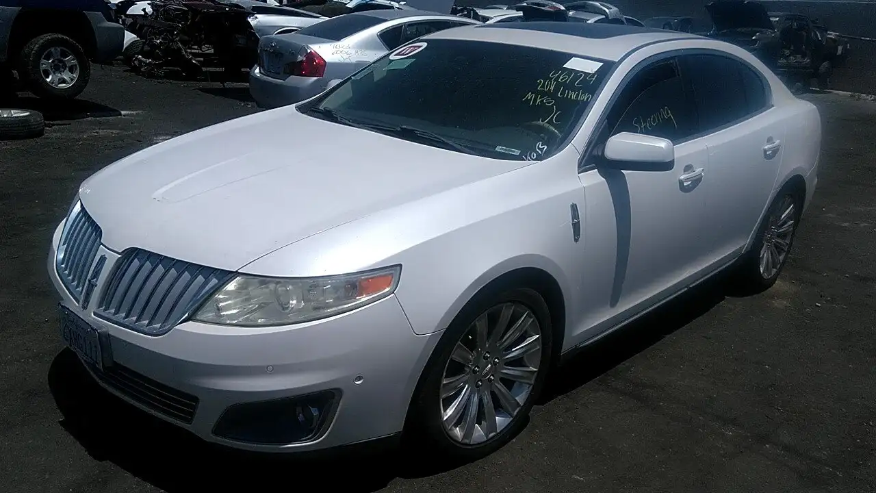 Photo of 2011 Lincoln Mks
