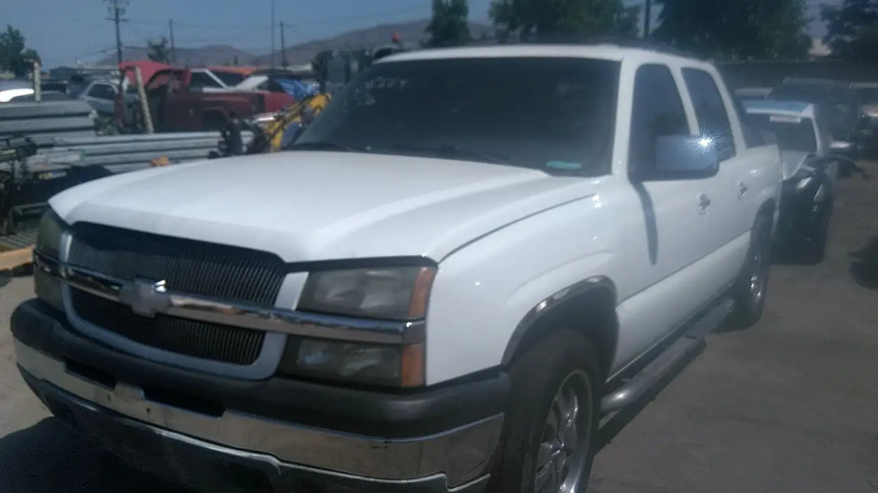 Photo of 2004 Chevrolet Avalanche 1500