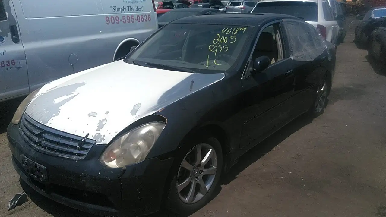 Photo of 2005 Infiniti G35