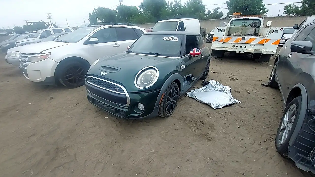 Photo of 2015 Mini Cooper