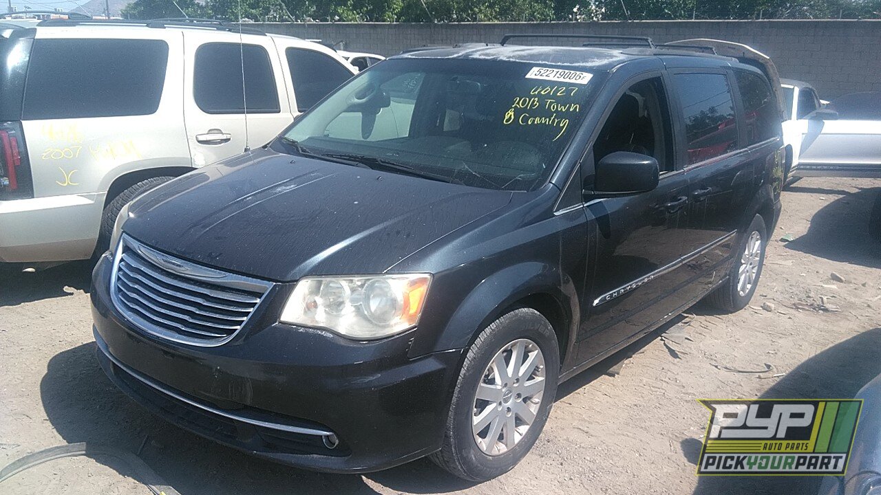 Photo of 2013 Chrysler Town & Country