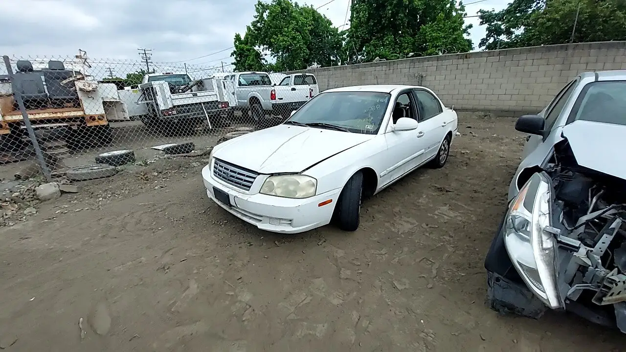 Photo of 2002 Kia Optima