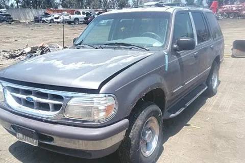 Photo of 1997 Ford Explorer