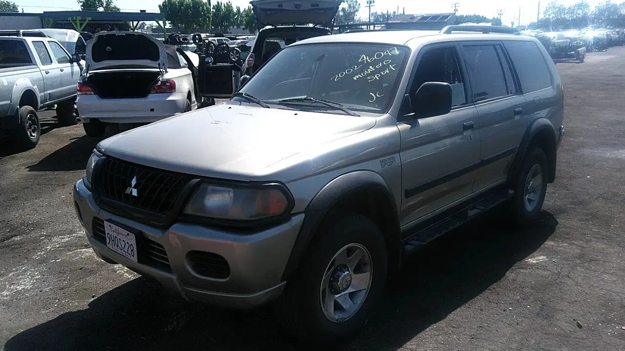 Photo of 2002 Mitsubishi Montero Sport