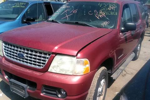 Photo of 2004 Ford Explorer