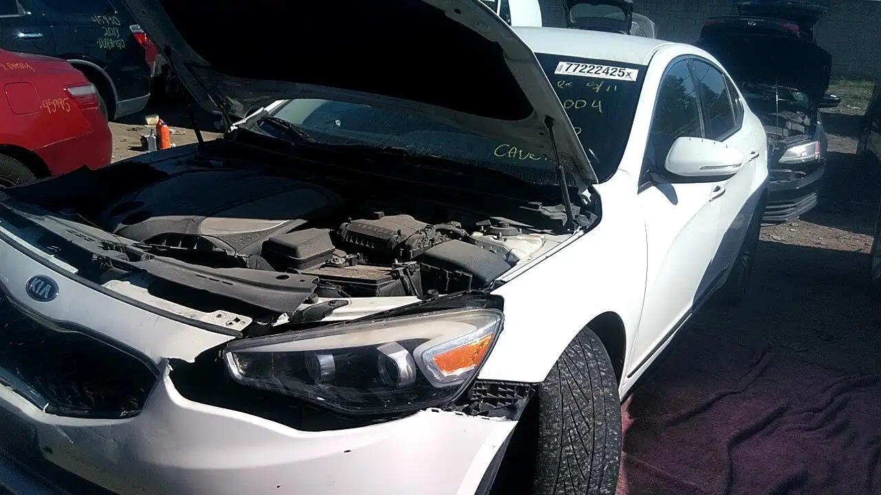 Photo of 2015 Kia Cadenza