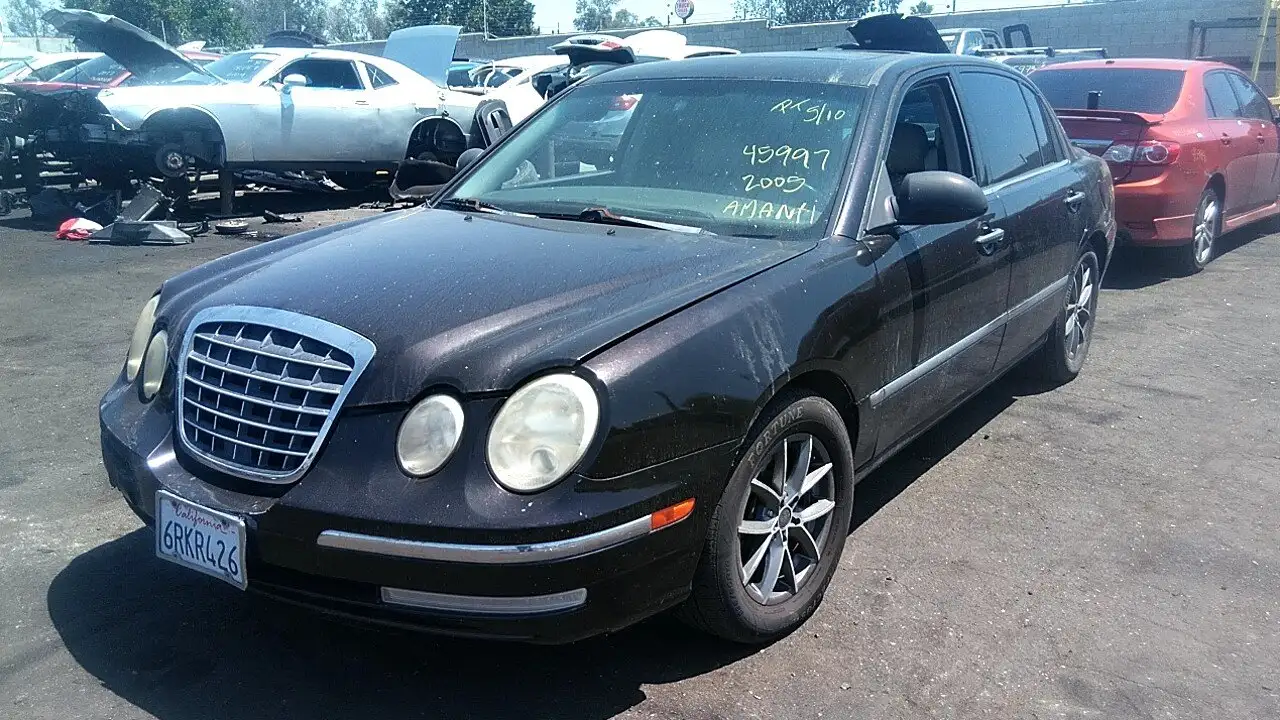 Photo of 2005 Kia Amanti