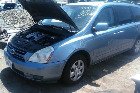Photo of 2006 Kia Sedona