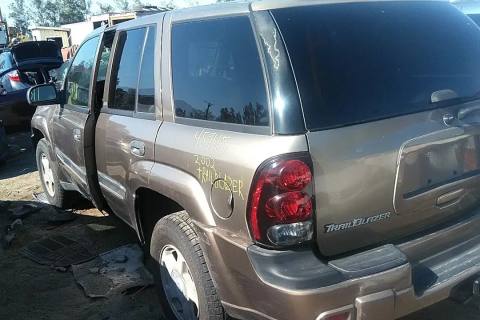 Photo of 2002 Chevrolet Trailblazer