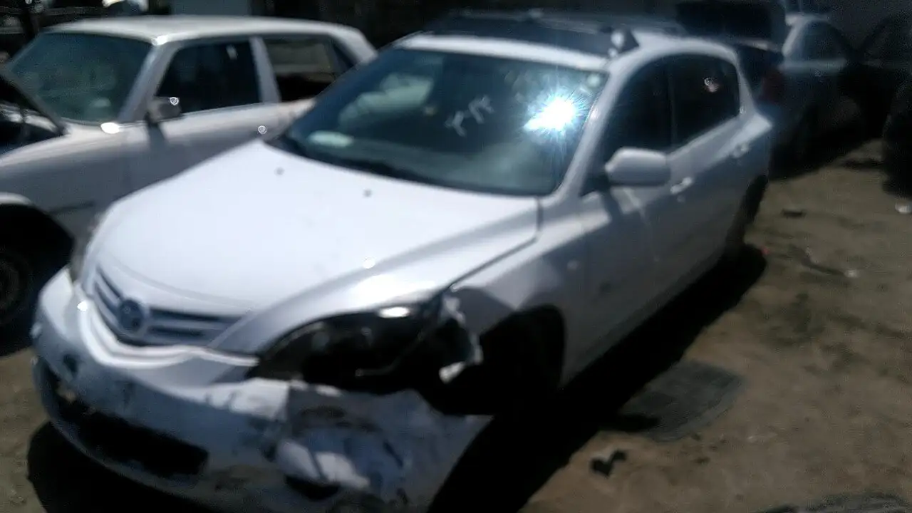 Photo of 2004 Mazda 3