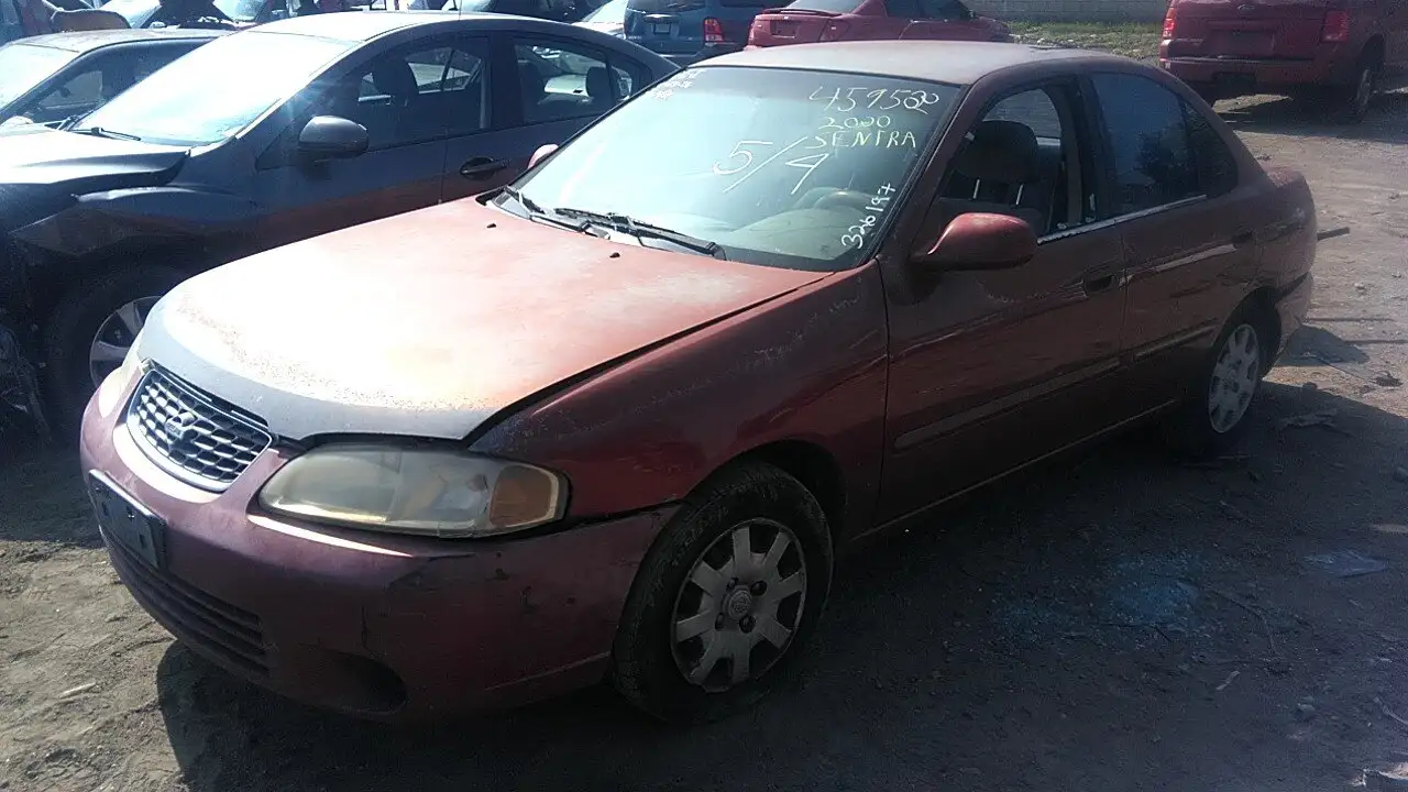 Photo of 2000 Nissan Sentra