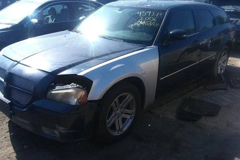 Photo of 2006 Dodge Magnum