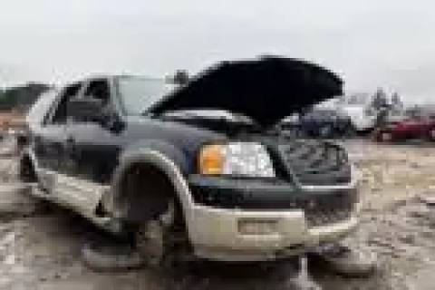 Photo of 2005 Ford Expedition