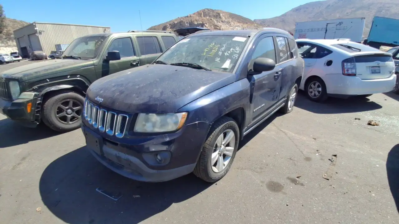 Photo of 2012 Jeep Compass