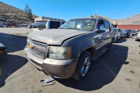 Photo of 2014 Chevrolet Suburban 1500